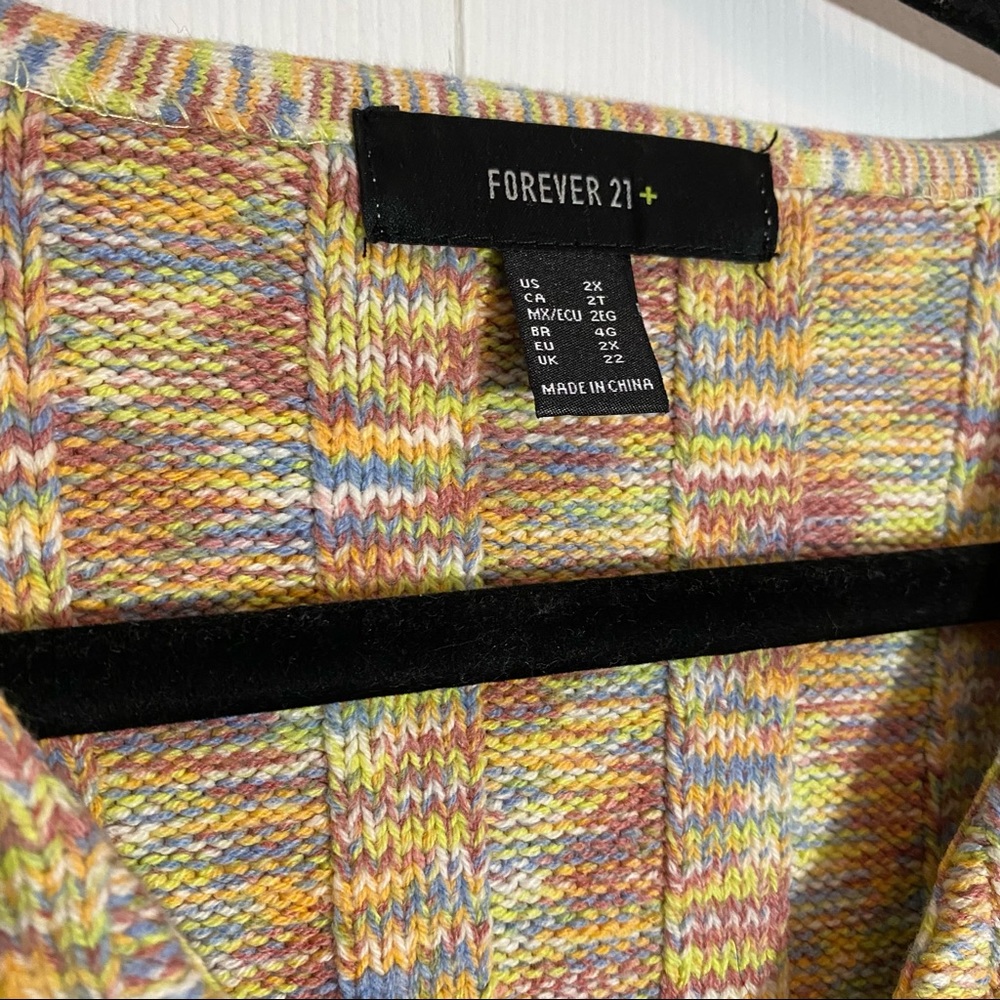 Forever 21 Plus Long Sleeve Cropped Sweater in Multi Color Knit - Picture 5 of 8